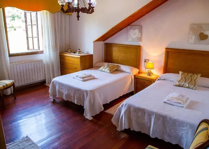 Casa De Cacheiro * Silleda